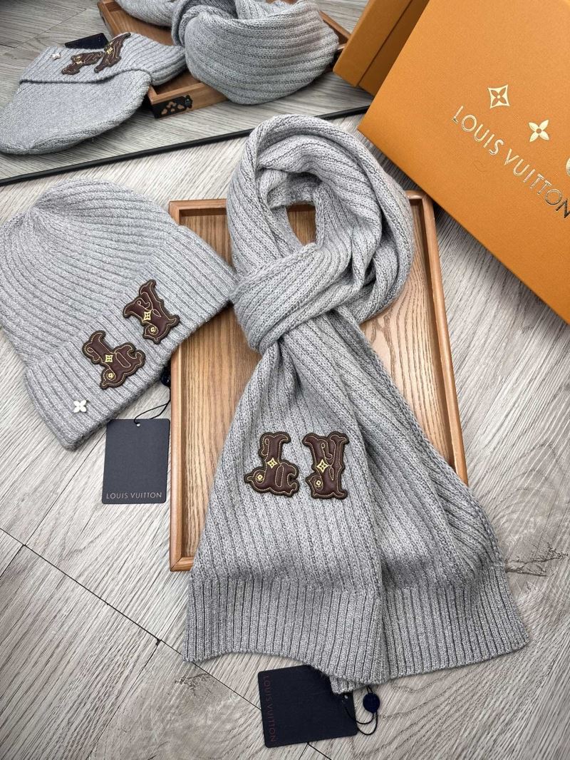 Louis Vuitton Caps Scarfs